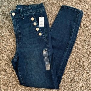 NWT Gap High Rise Universal Legging Jean